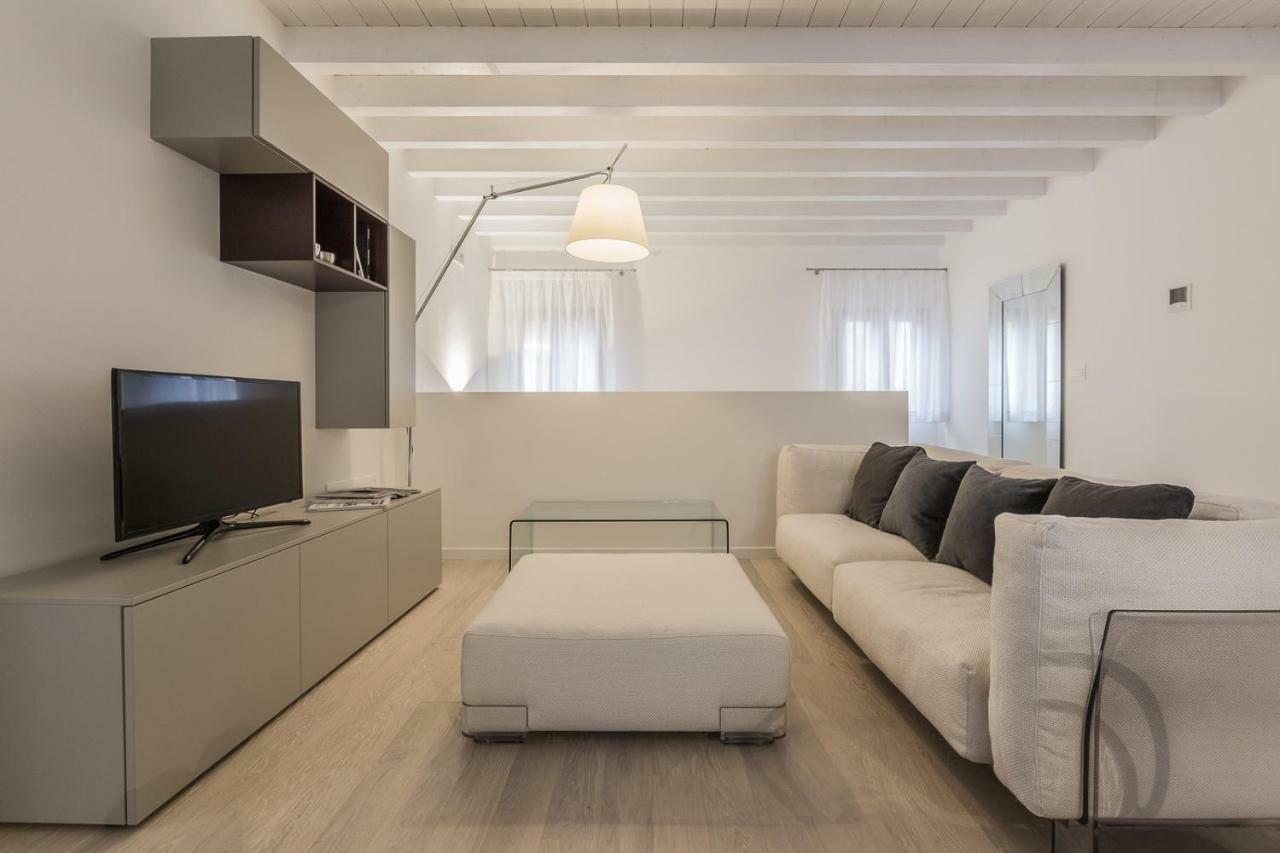 Ca' Rossini 2 Appartement *